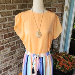 NWT DKNY Apricot Tulip Sleeve Blouse, Size LP